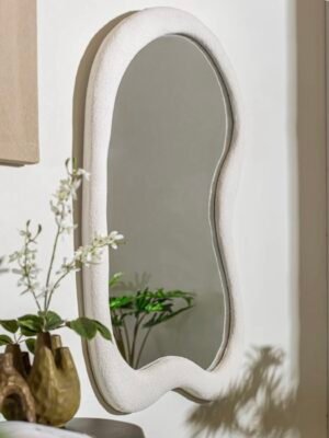 מראת קיר אי סימטרית בוקלה