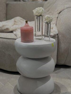 הדום/ שולחן צד לבן